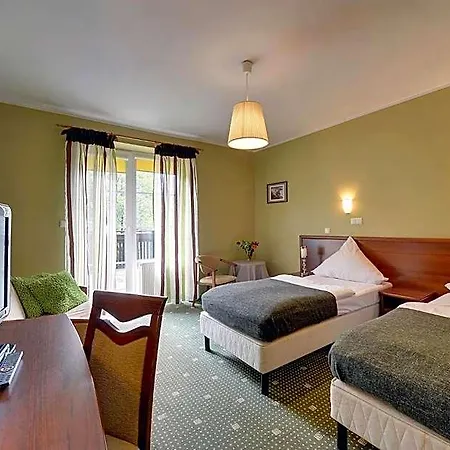 Hotel Belweder - Przy Golebiewski 2*